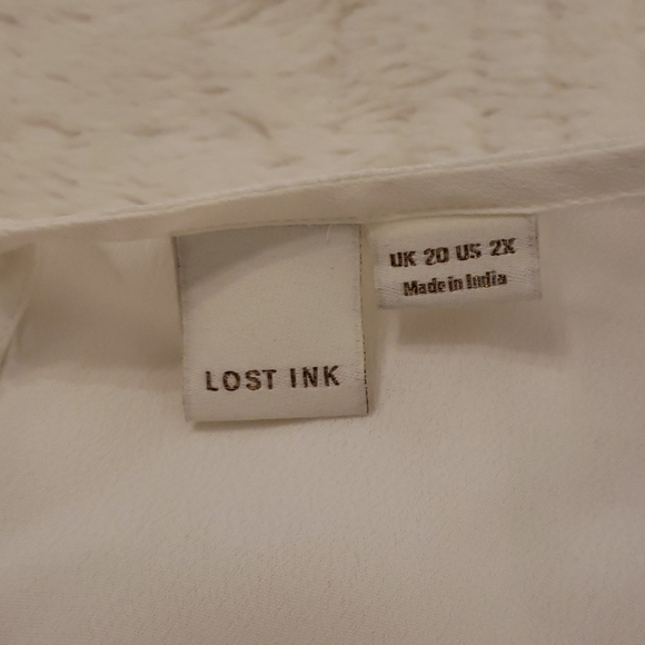 Floral Embroidery Plus Size Blouse - Picture 5 of 5